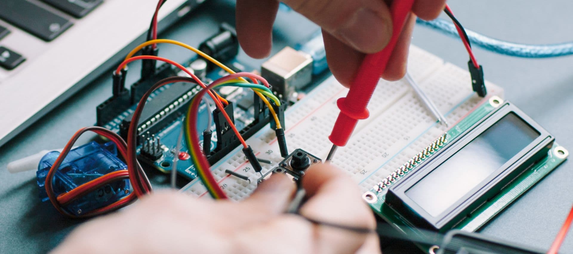 Vendita ricambi e COMPONENTI ELETTRONICI